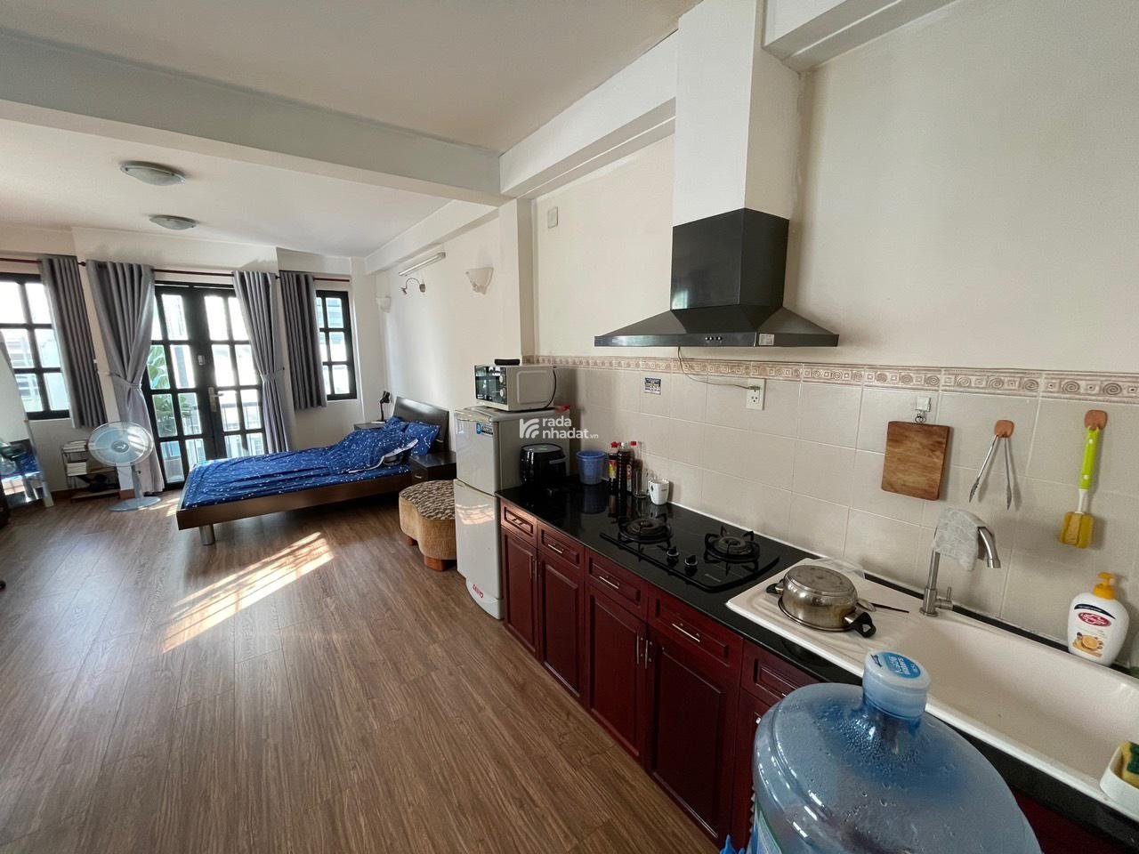  NHÀ 5 TẦNG QUẬN I - 40M2 - 3 MẶT HẺM - KHÔNG LỘ GIỚI - GẦN VINCOM ĐỒNG KHỞI - DÒNG TIỀN 25TR/THÁN