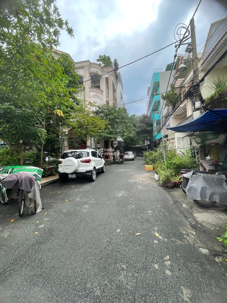 HẺM XE HƠI LÊ TRỌNG TẤN, TÂN PHÚ, CHUẨN 64M2 HIẾM CÓ. GIẢM 550TR CHỈ CÒN 9.6T TL TỐT
