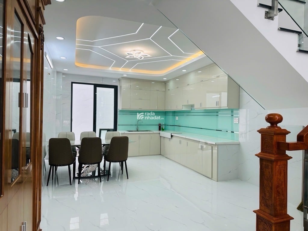 Bán nhà đường mã lò lê văn qưới bình trị đông