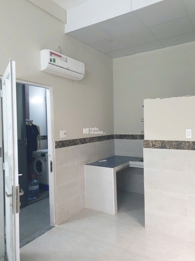 BÁN CHDV BẾN PHÚ LÂM QUẬN 6 140M2 15.5 TỶ THU 50 TRIỆU/THÁNG KẾ CHỢ LỚN 