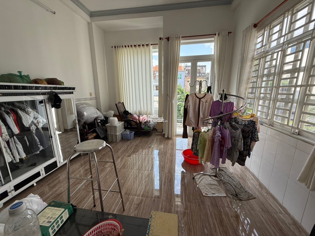 BÁN NHÀ MẶT TIỀN AN LẠC A 5 TẦNG HOÀN CÔNG 53.3M2 CHỈ 12.7 TỶ KHU TÊN LỬA ĐỐI DIỆN CÔNG VIÊN