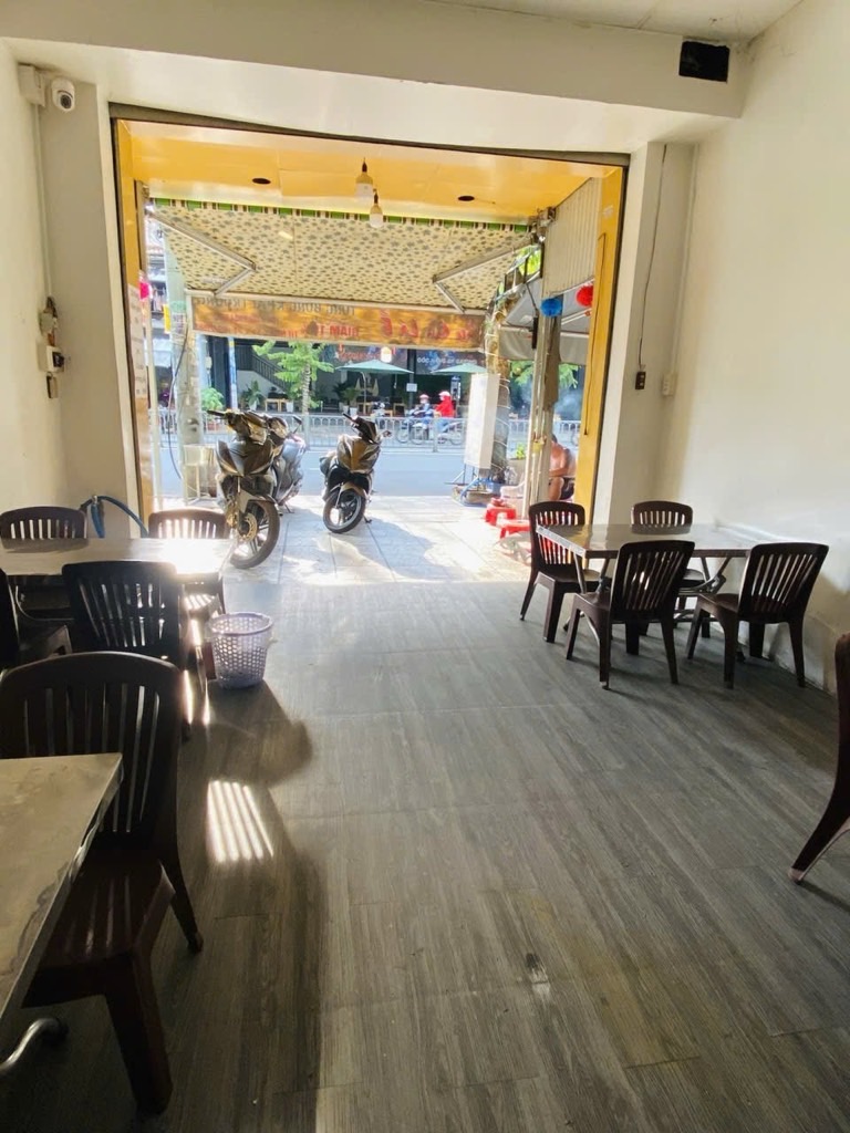 45M2 - MẶT TIỀN KÊNH TÂN HÓA - TÂN PHÚ - KẾ BÊN ĐẦM SEN - KHU VỰC KINH DOANH SẦM UẤT. 