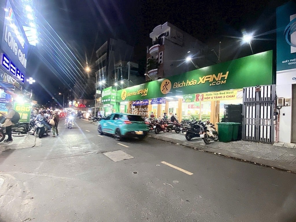 2 TẦNG - 36M2 - HẺM XE HƠI THÔNG - AN NINH - CHỈ HƠN 5 TỶ