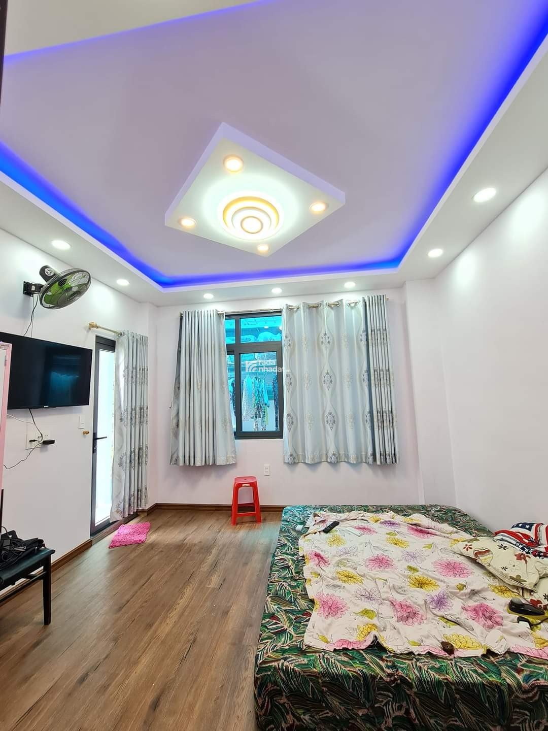 Nhà đẹp bán gấp 5 lầu, hẻm ô tô, đường Nguyễn Hữu Dật, P. Tây Thạnh, Tân Phú, chỉ 9,8 tỷ TL