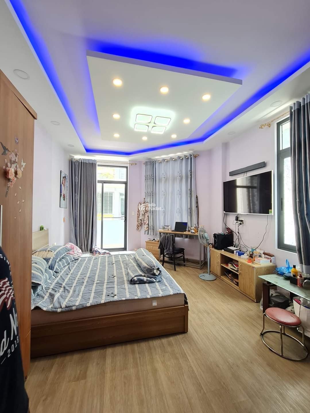 Nhà đẹp bán gấp 5 lầu, hẻm ô tô, đường Nguyễn Hữu Dật, P. Tây Thạnh, Tân Phú, chỉ 9,8 tỷ TL