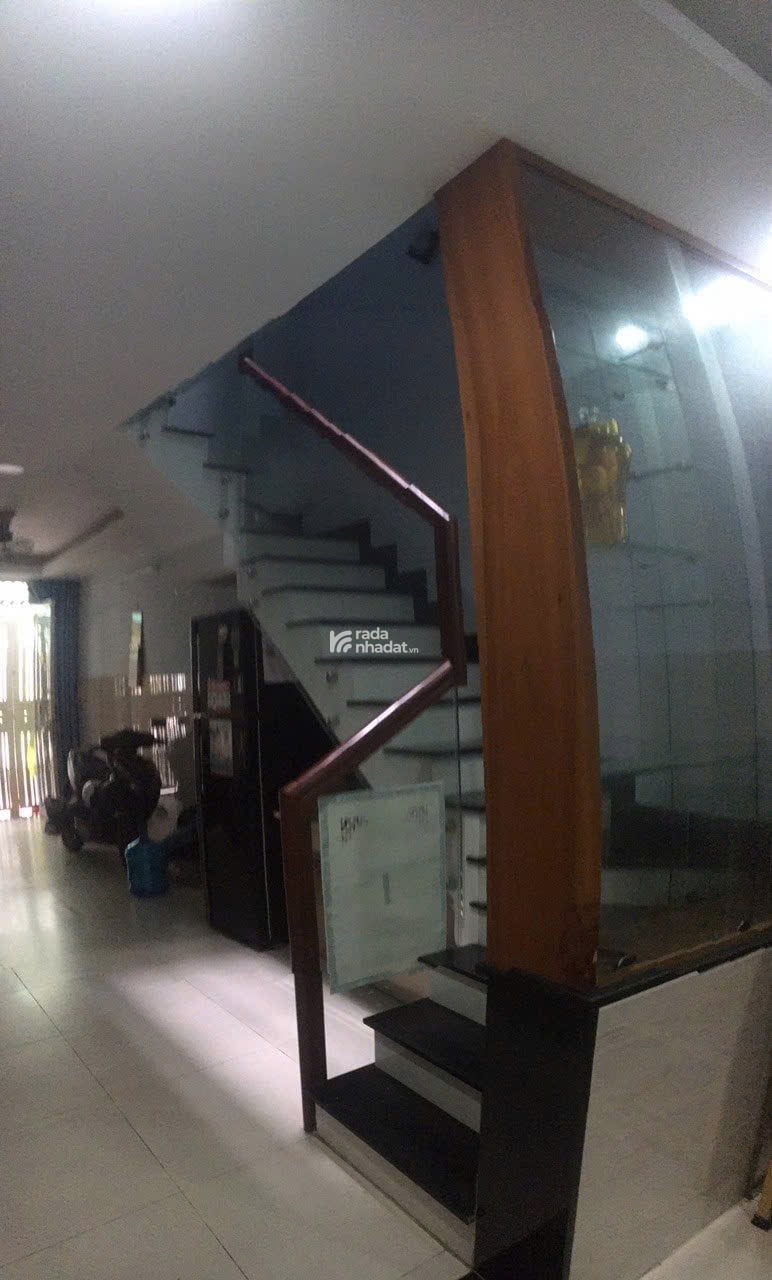 Bán nhà quận 10 đẹp nhất đường 3/2 mà chỉ có 9,5 tỷ