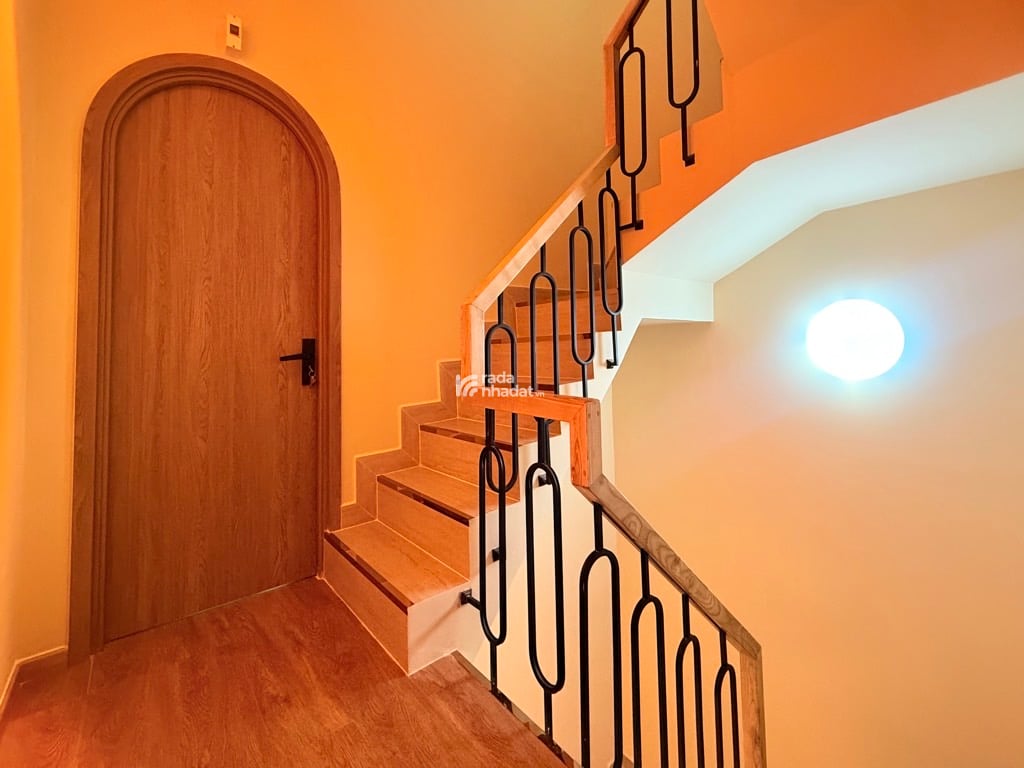 NGAY BỜ KÈ HOÀNG SA - HẺM THÔNG PHAN ĐÌNH PHÙNG - GIÁP QUẬN 1 - TOÀ CHDV -  DÒNG TIỀN 50 TRIỆU/TH