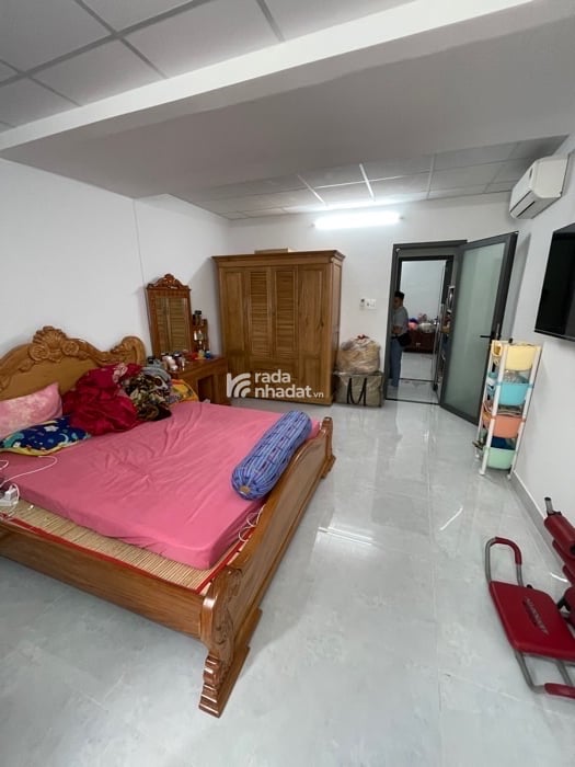 NHÀ BÁN ĐƯỜNG TRẦN HƯNG ĐẠO QUẬN 5 - NGANG 4m