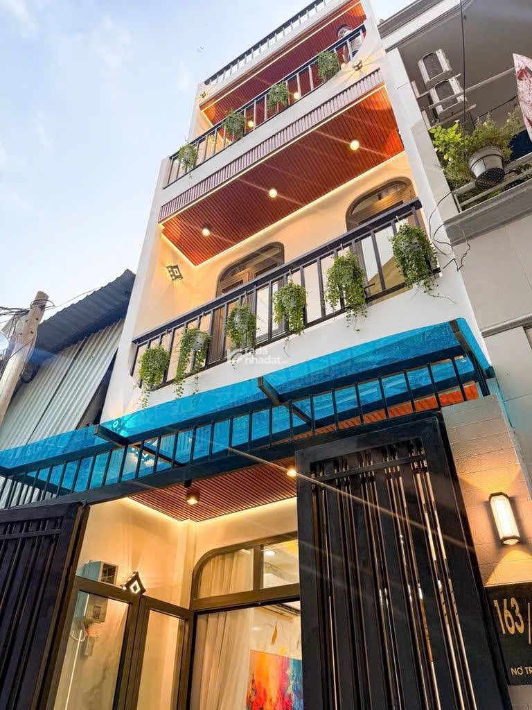 SIÊU PHẨM - GẦN MẶT TIỀN - NƠ TRANG LONG (BÌNH THẠNH) - 4 TẦNG 4P Ngủ  WC