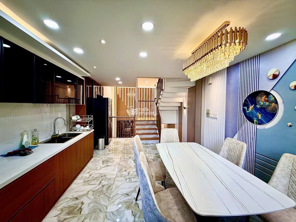 Nhà mới 5 tầng  Khu Phân Lô Đồng Bộ Nguyễn Tư Giản  P12 Gò Vấp  hẻm 8m 56m2 Giá 9.4 Tỷ