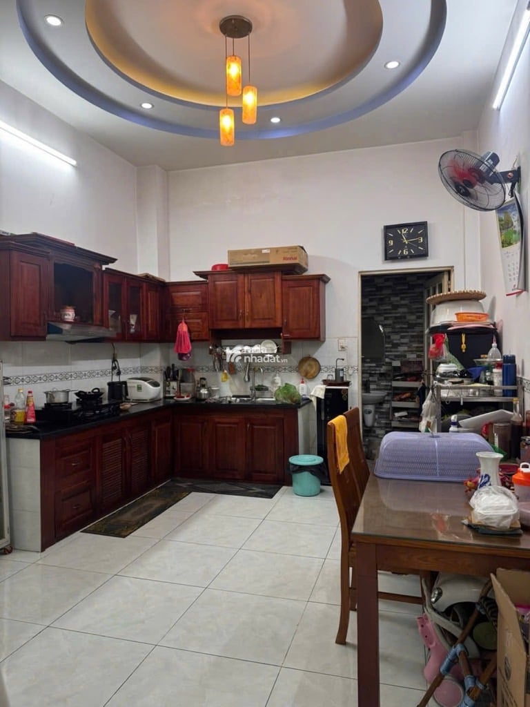 4 TẦNG XE HƠI VÔ NHÀ LÊ ĐÌNH CẨN TÂN TẠO BÌNH TÂN DT:4*17M- 5 TỶ 6