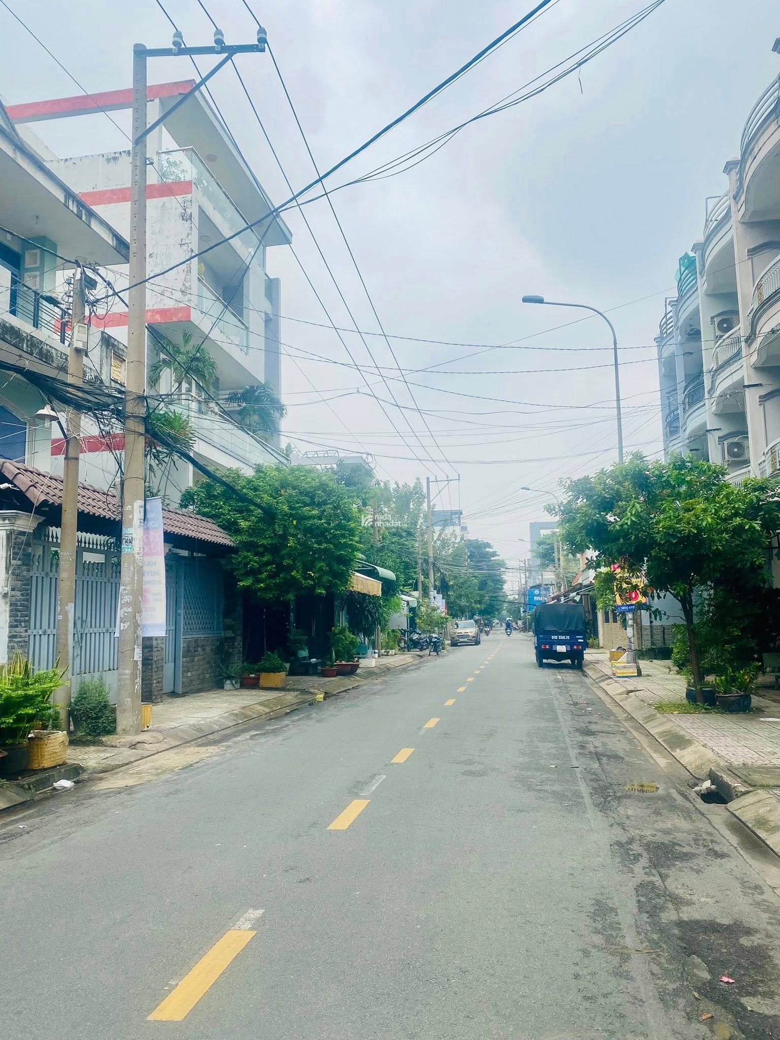 MẶT TIỀN KHU BÀN CỜ HỌ LÊ  3 TẦNG  163M  NGANG 6.4M NỞ HẬU  CHỈ 16 TỶ TL