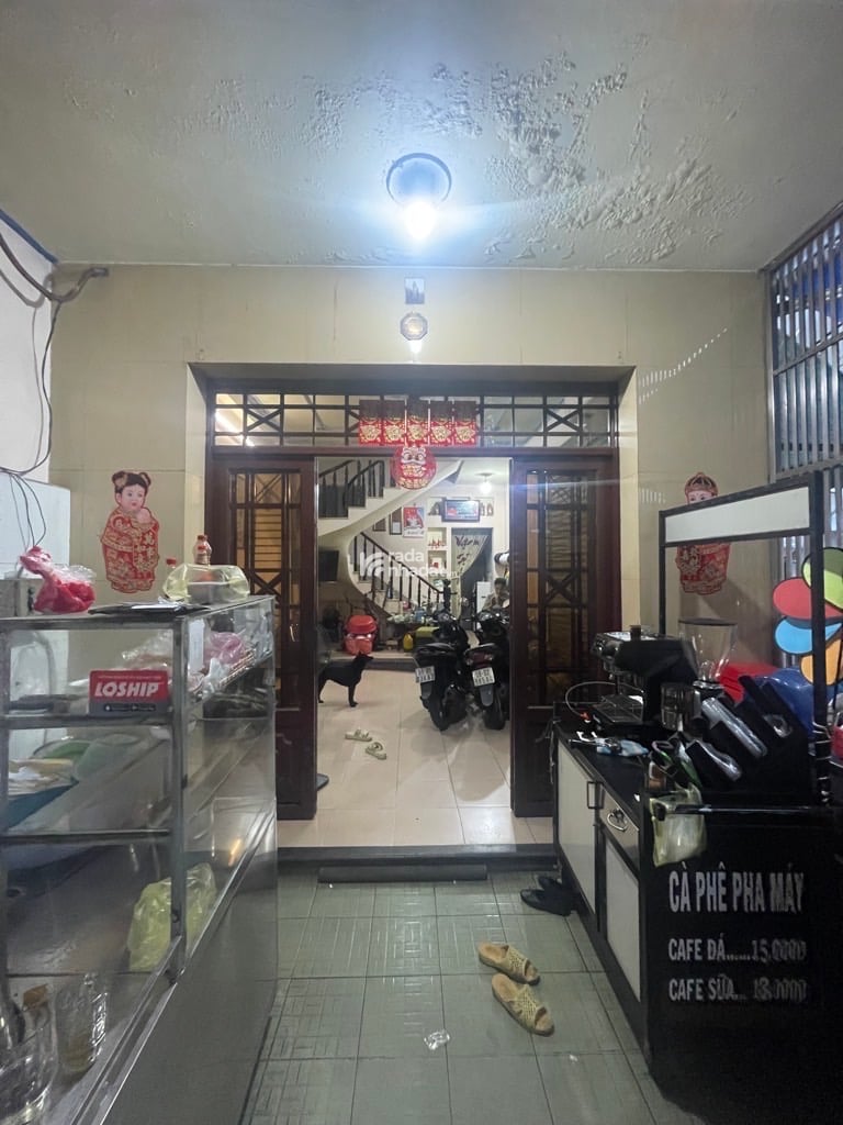 Bán nhà lô góc 2 mặt tiền kinh danh sầm uất đỗ nhuận