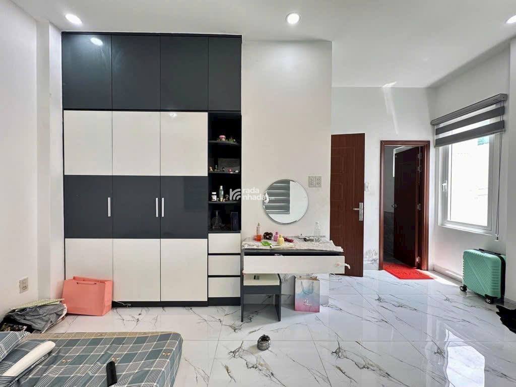 CÁCH MẶT TIỀN NGUYỄN VĂN ĐẬU 10M - 5 TẦNG MỚI ĐẸP 39M2, NGANG 5.2M, SỔ VUÔNG - Ô TÔ 4CHỖ