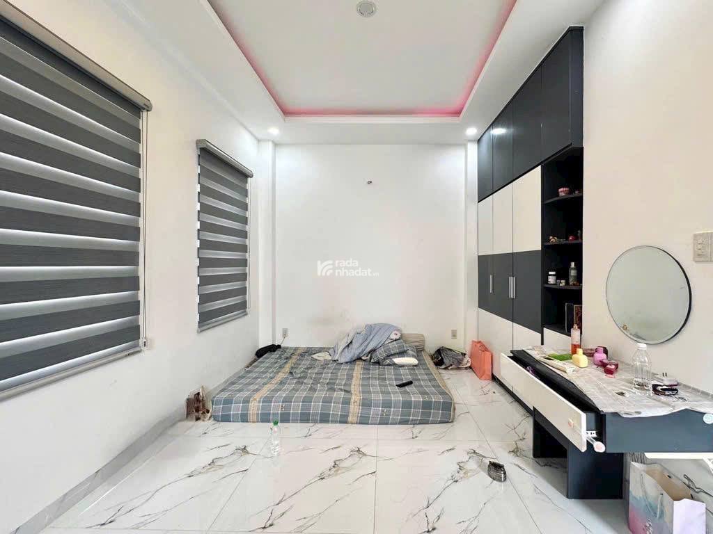 CÁCH MẶT TIỀN NGUYỄN VĂN ĐẬU 10M - 5 TẦNG MỚI ĐẸP 39M2, NGANG 5.2M, SỔ VUÔNG - Ô TÔ 4CHỖ