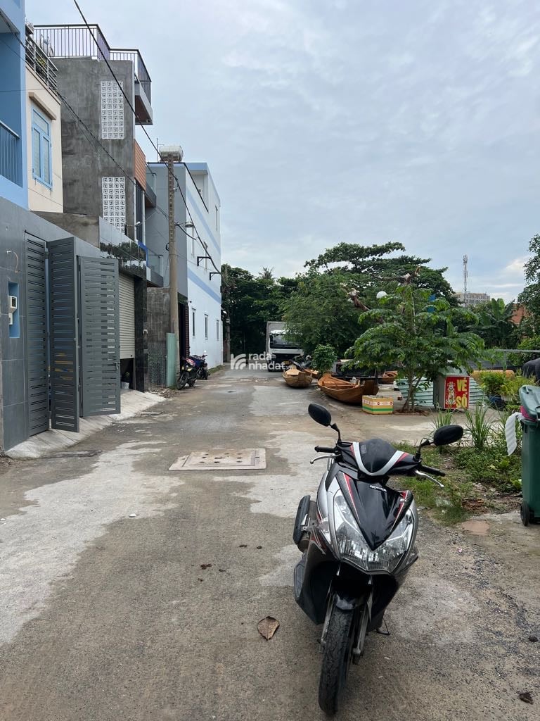 HẺM XE HƠI TRÁNH, SÁT VÁCH VẠN PHÚC, 3 TẦNG, CÓ DÒNG TIỀN,4X16; CHỈ 6,5 TỶ.