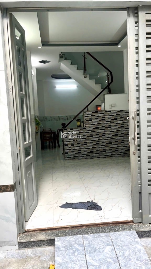 NHỈNH 4 TỶ - TRUNG TÂM QUẬN 6 VĂN THÂN - NHÀ 2 TẦNG  MỚI ĐẸP Ở NGAY - 20M RA HẺM XE HƠI