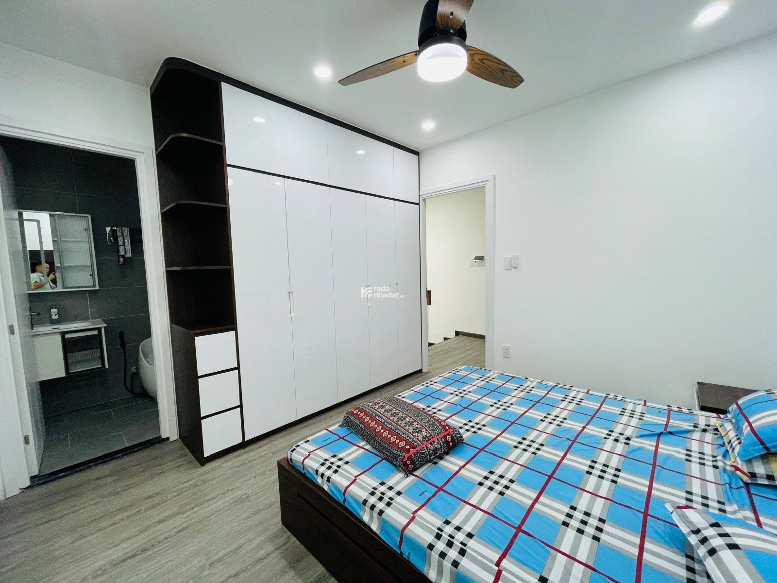 88m2 (4.9  18) - NHÀ MỚI ĐẸP CHU VĂN AN - XE HƠI VÀO NHÀ - 3 PN - CHỈ 12 TỶ