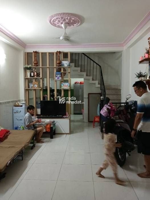 Nhà 3 tầng Hồ Đắc Di, 42m2, 3 tầng, 4PN, Ở ngay, chỉ 4.8 tỷ TL
