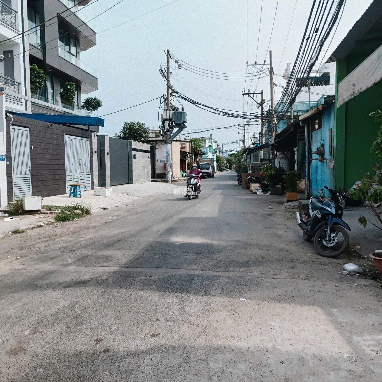 Bán Nhà Đường Hương Lộ 2,Ngay Bệnh Viện Bình Tân - 4 x 18-2 Tầng - 5,1 Tỷ