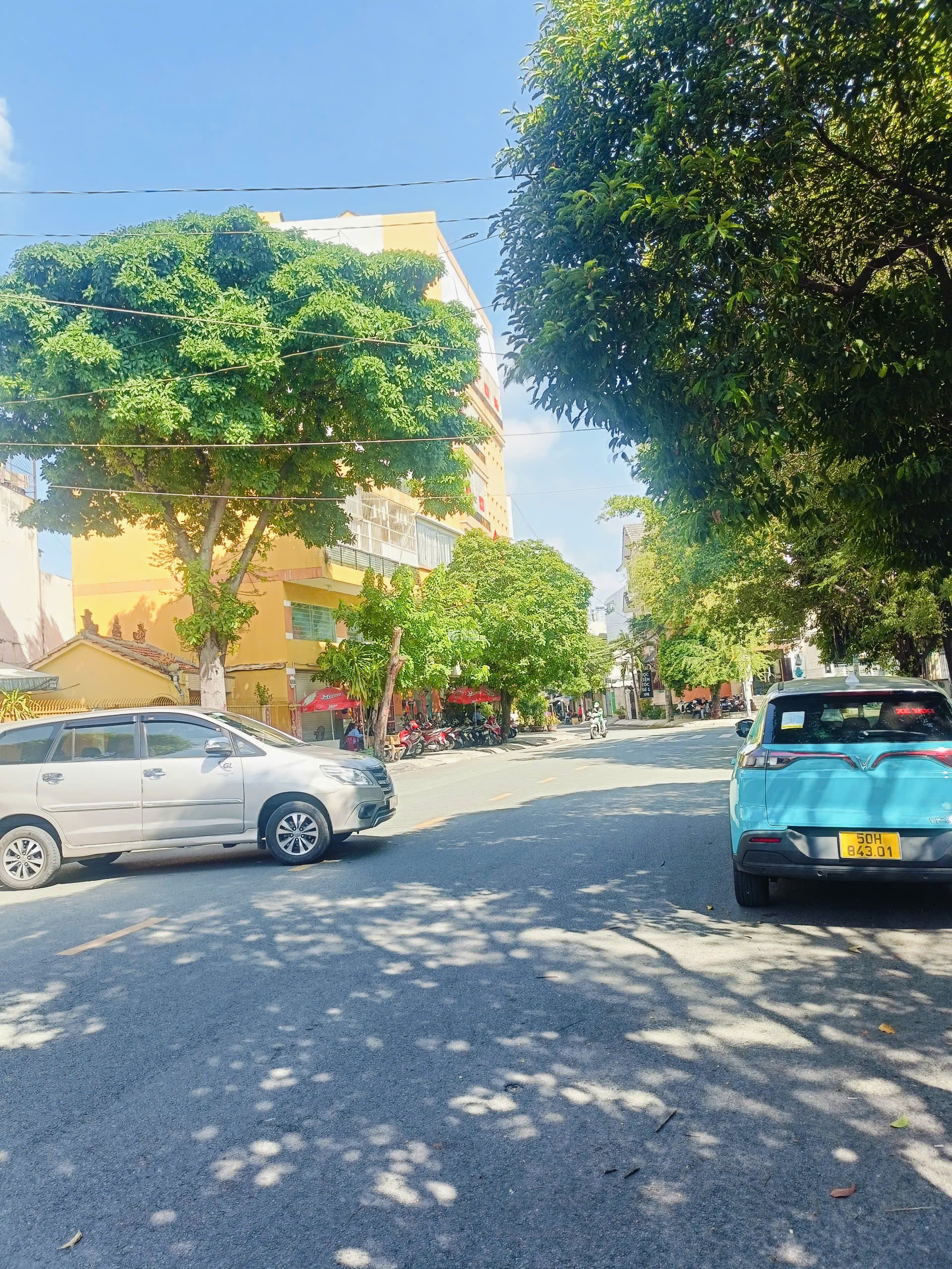 14,5 Tỷ ! Mặt tiền Vườn Lài.Q Tân Phú. Dt: 4x17m.(70m2).