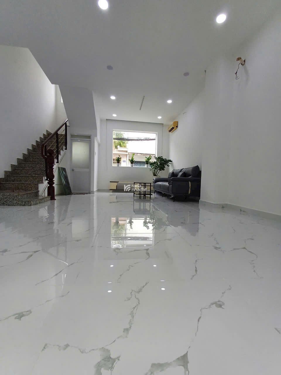 14,5 Tỷ ! Mặt tiền Vườn Lài.Q Tân Phú. Dt: 4x17m.(70m2).