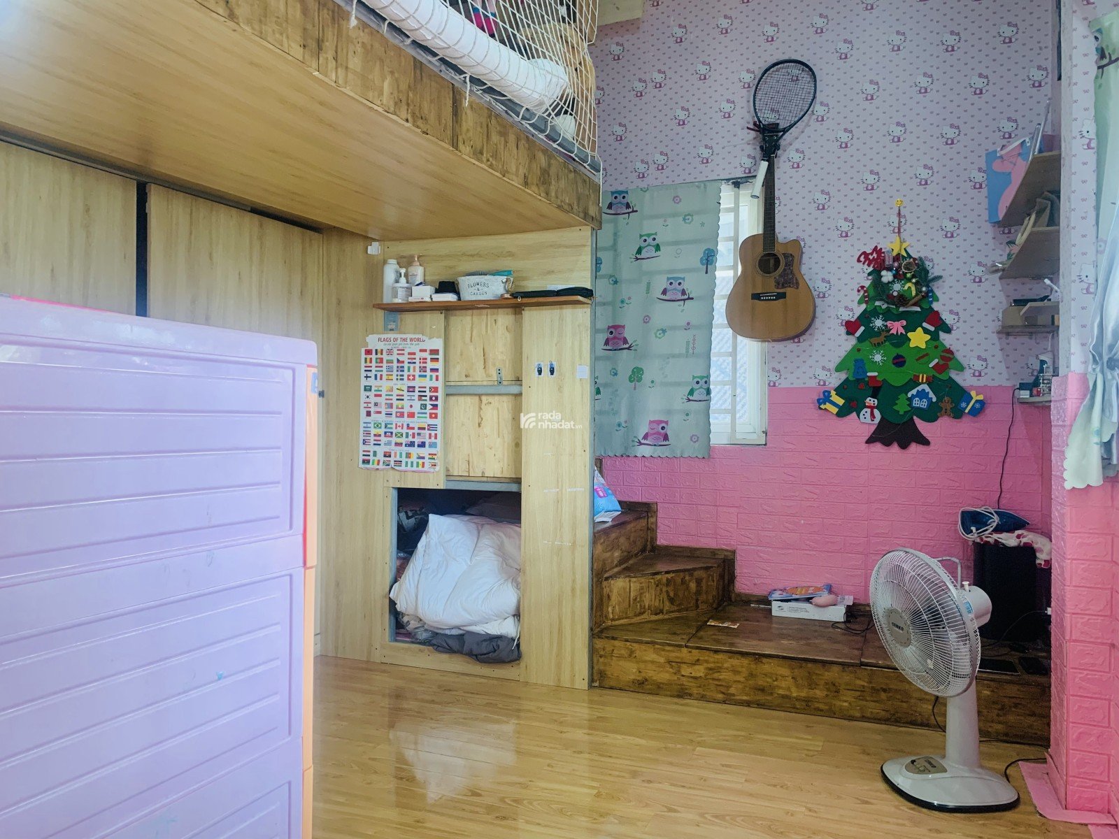 Bán Đất có Nhà và 9 Phòng Trọ, 270m2, Gần Quận 7, Xung Quanh là 6 trường Đại Học. Chỉ 10 Tỷ