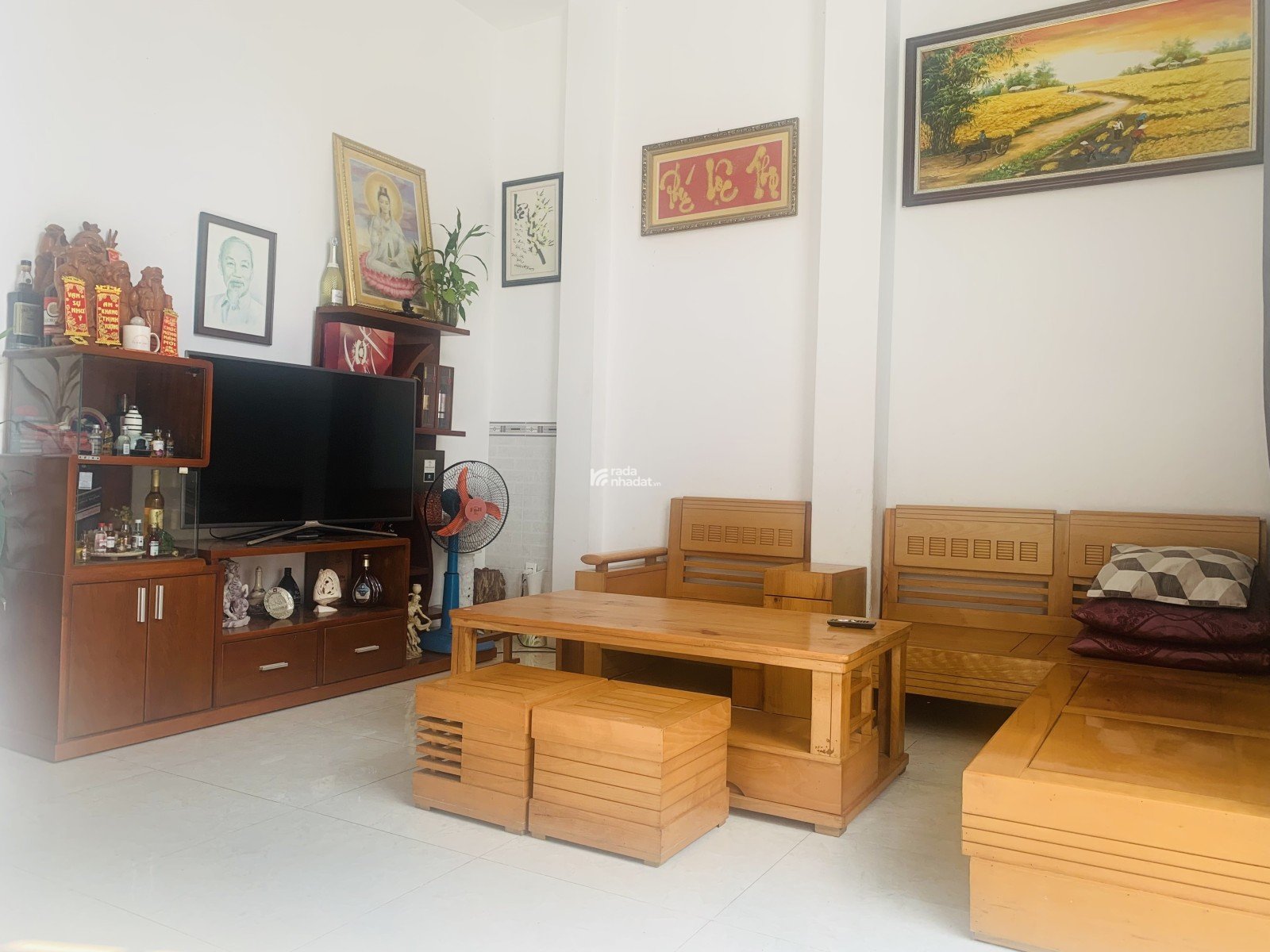 Bán Đất có Nhà và 9 Phòng Trọ, 270m2, Gần Quận 7, Xung Quanh là 6 trường Đại Học. Chỉ 10 Tỷ