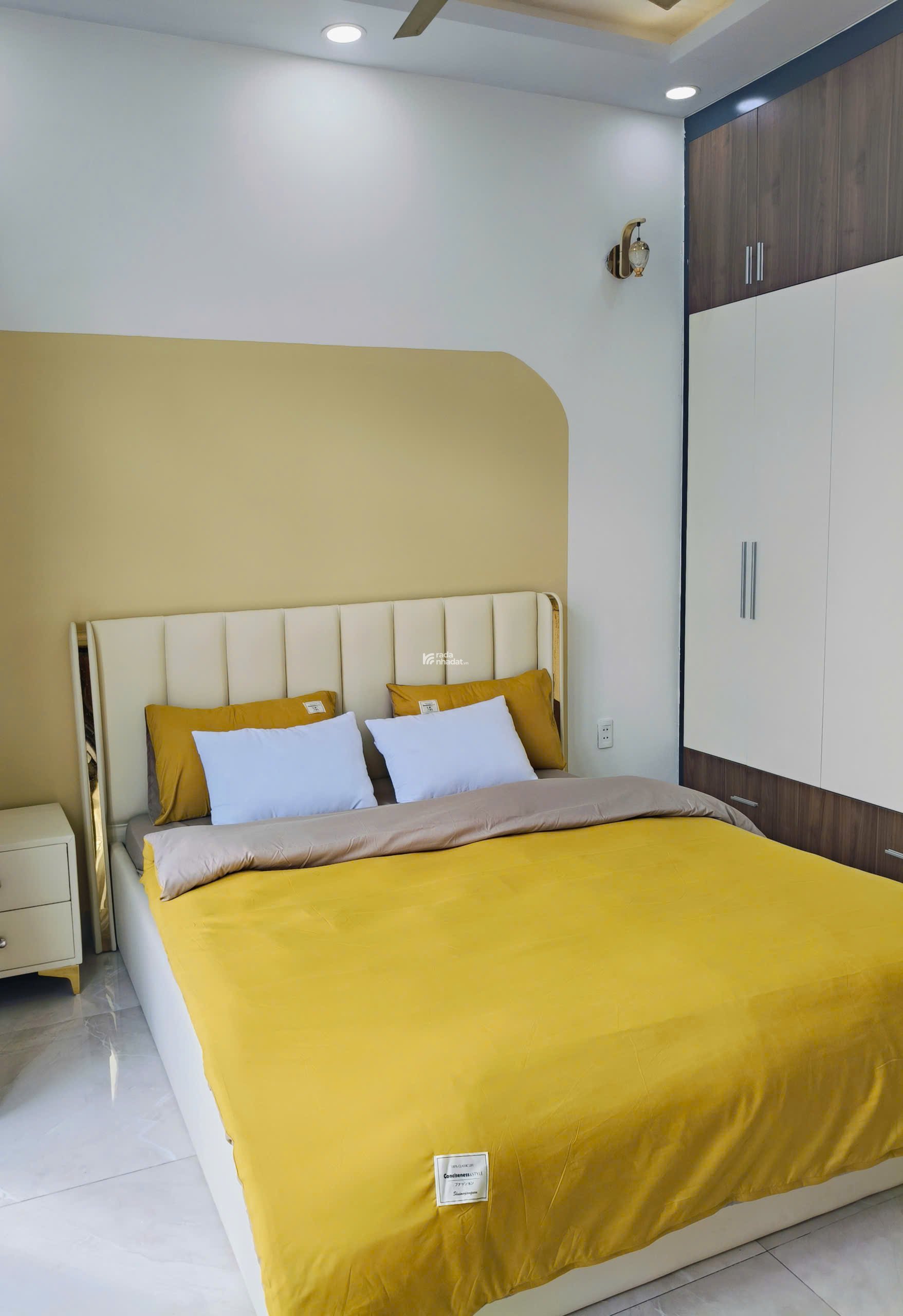 SIÊU PHẨM MẶT TIỀN DƯƠNG QUẢNG HÀM  GÒ VẤP 5 tầng. Có vỉa hè chỉ 14 tỷ