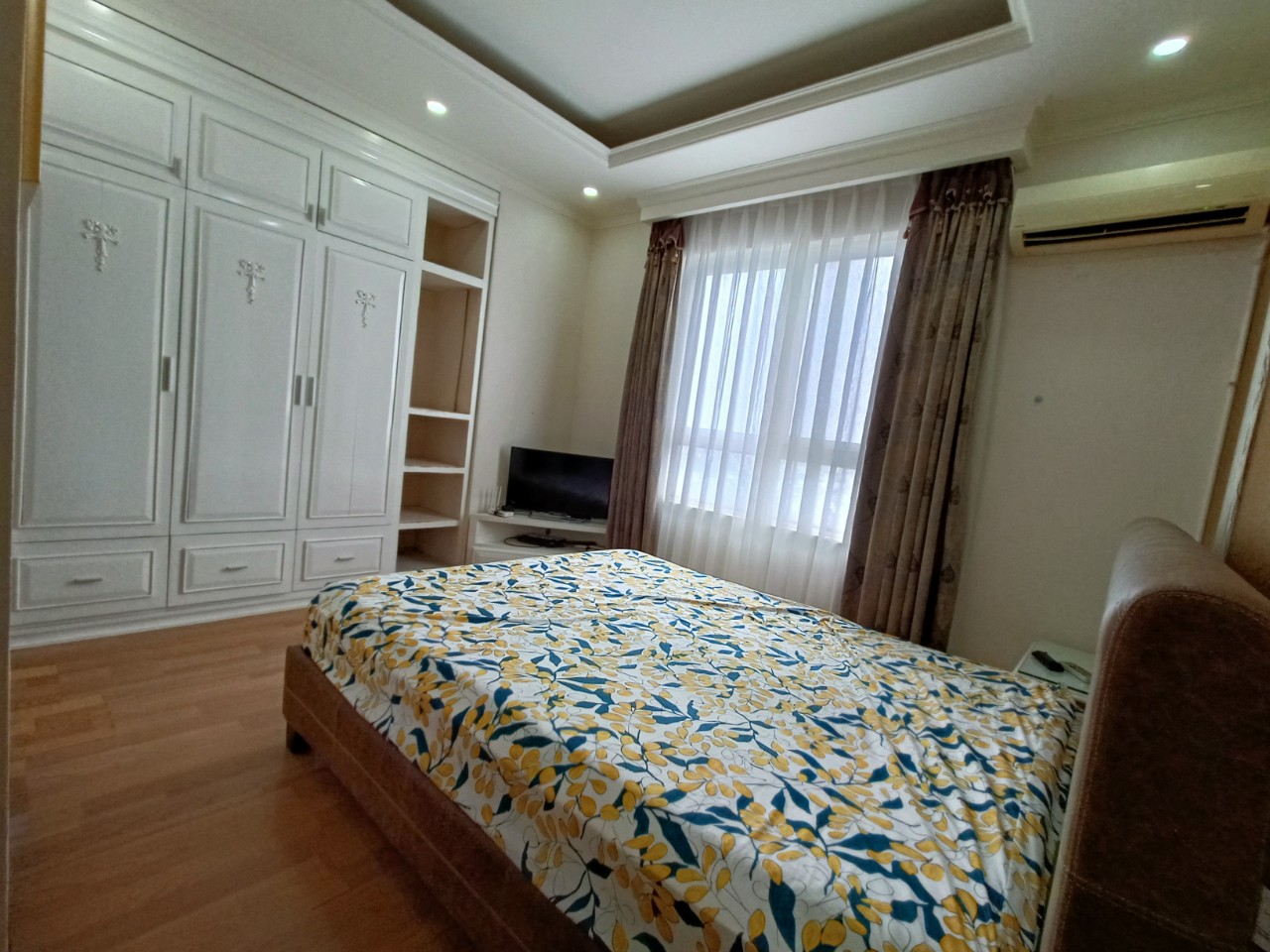 Cho thuê nhanh căn hộ cao cấp The Flemington, Quận 11 - 87m2 (2PN, 2WC) - Chỉ 17.5 Triệu/Tháng