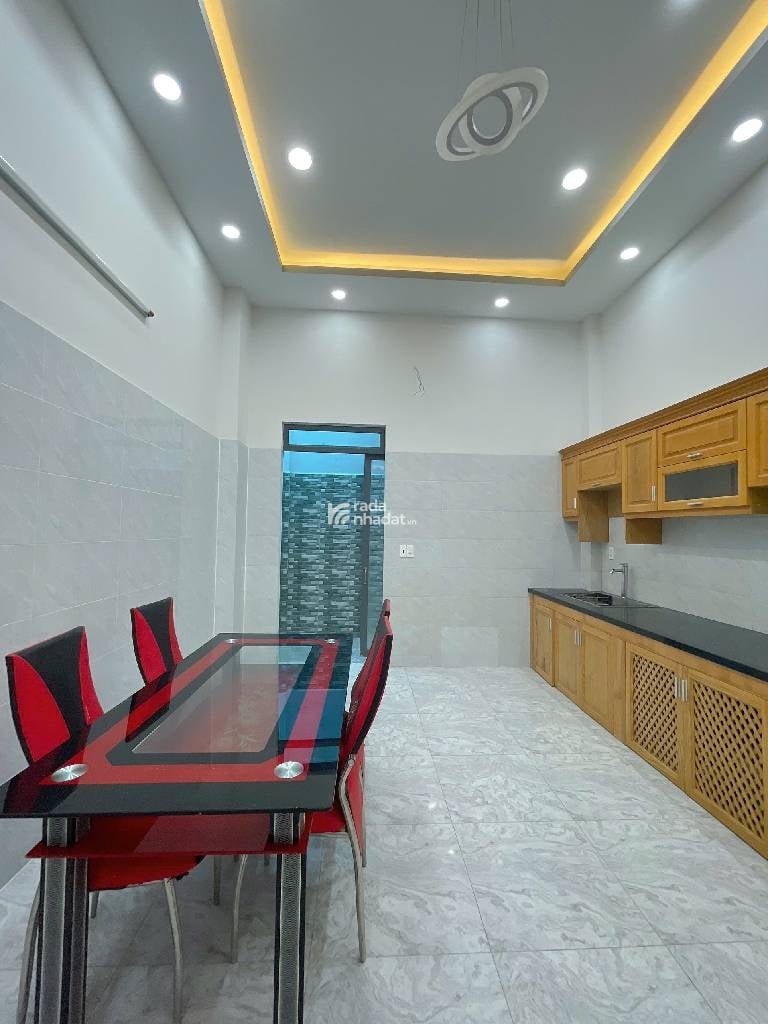 BÁN NHÀ BÌNH HƯNG HÒA B 70M2 5.X TỶ 4 PHÒNG NGỦ HẺM XE HƠI 8M BÌNH TÂN 