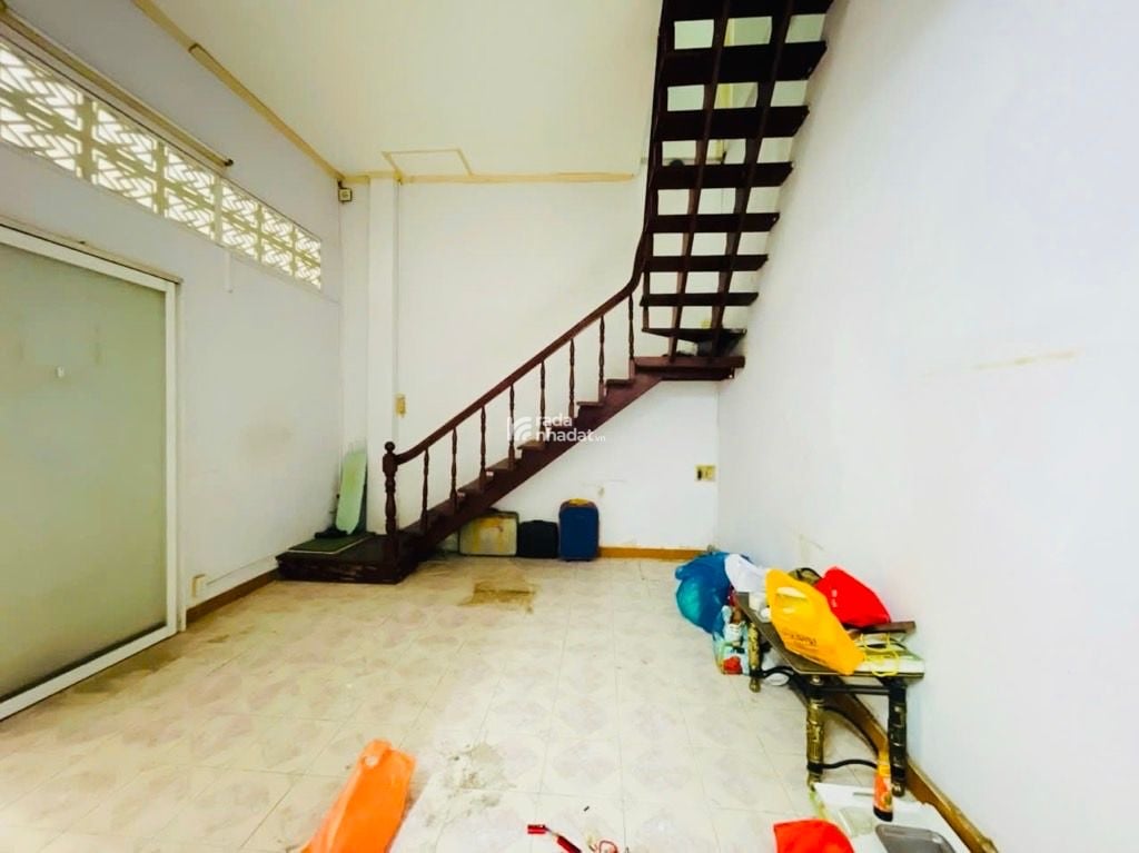 NHÀ DIỆN TÍCH LỚN GẦN CAO THẮNG, ĐIỆN BIÊN PHỦ, 70M2, NHÀ 2 TẦNG, CHỈ 10.5