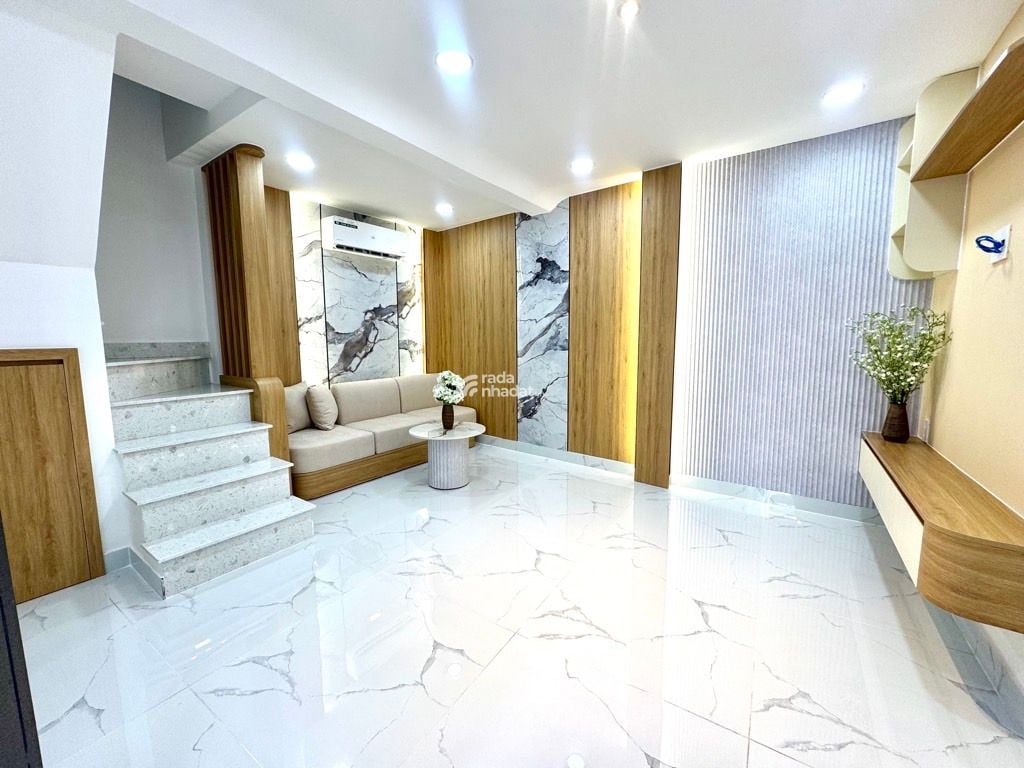 GIÁP PN. SÁT MT NGUYỄN LÂM, BÌNH THẠNH, 25M2 CÓ KC Ở NGAY. GIẢM 550TR CHỈ 4.05T