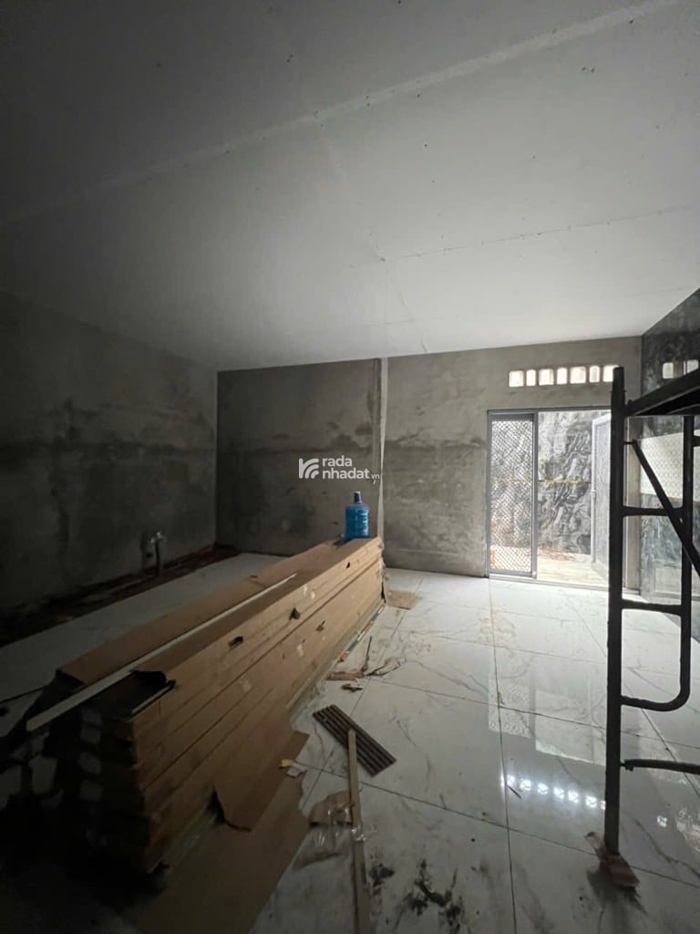 BÁN NHÀ MỚI TỈNH LỘ 10 130M2 6X21M 5.75 TỶ BÌNH TÂN 
