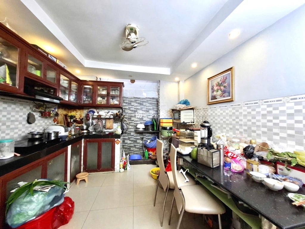 BÁN NHÀ HẬU GIANG PHƯỜNG 12 QUẬN 6 4 TẦNG BTCT NỞ HẬU TÀI LỘC CHỈ 6.5 TỶ NGAY VÒNG XOAY PHÚ LÂM