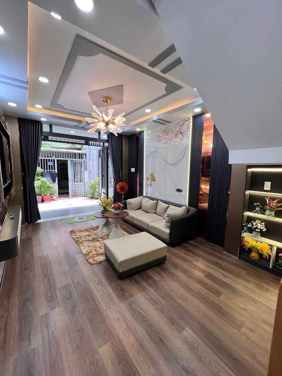 Cần tiền bán gấp hẻm xe oto Điện Biên Phủ, P25 Q. Bình Thạnh, SHR