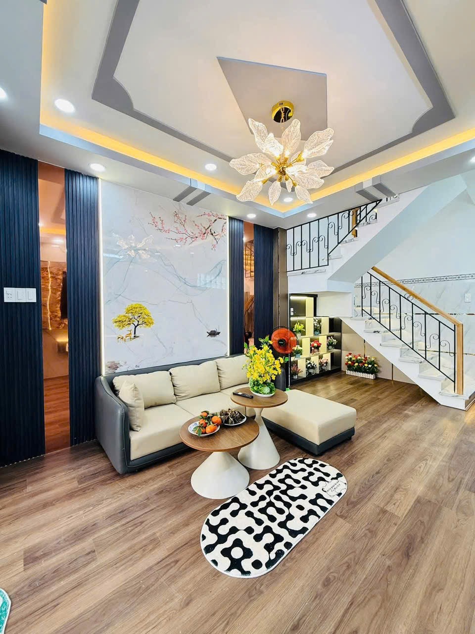 Cần tiền bán gấp hẻm xe oto Điện Biên Phủ, P25 Q. Bình Thạnh, SHR