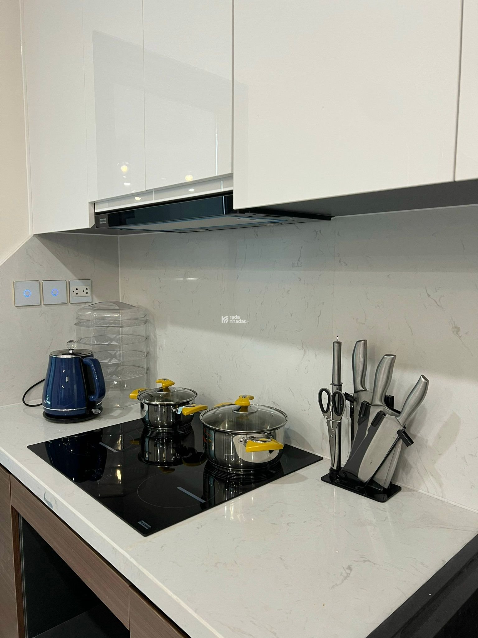 Cho thuê chung cư cao cấp Sun Grand City, 20 triệu, 100m2, 2PN, đủ đồ, view đẹp