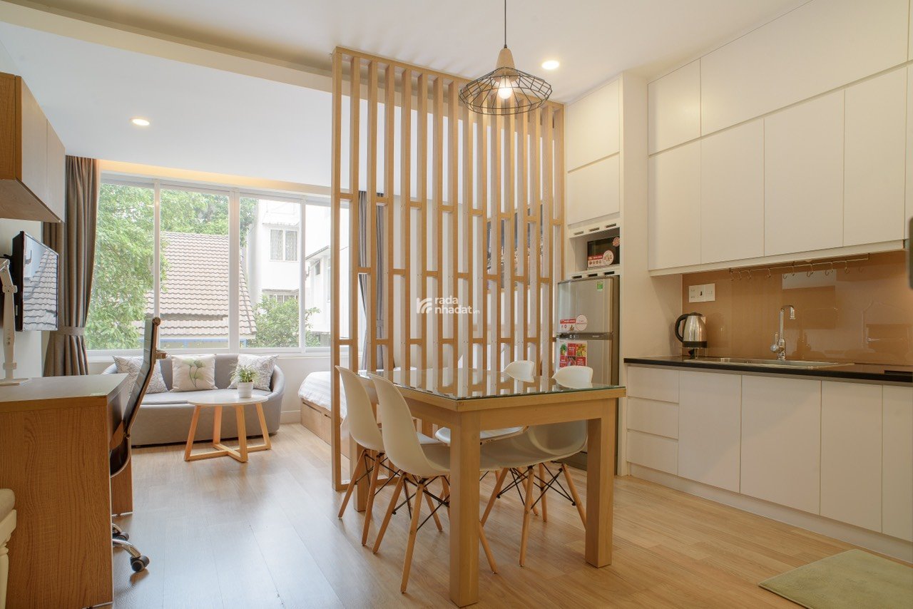 Cho thuê căn hộ quận 1, thang máy, có dịch vụ dọn phòng gần cầu Thị Nghè, Thảo Cầm Viên