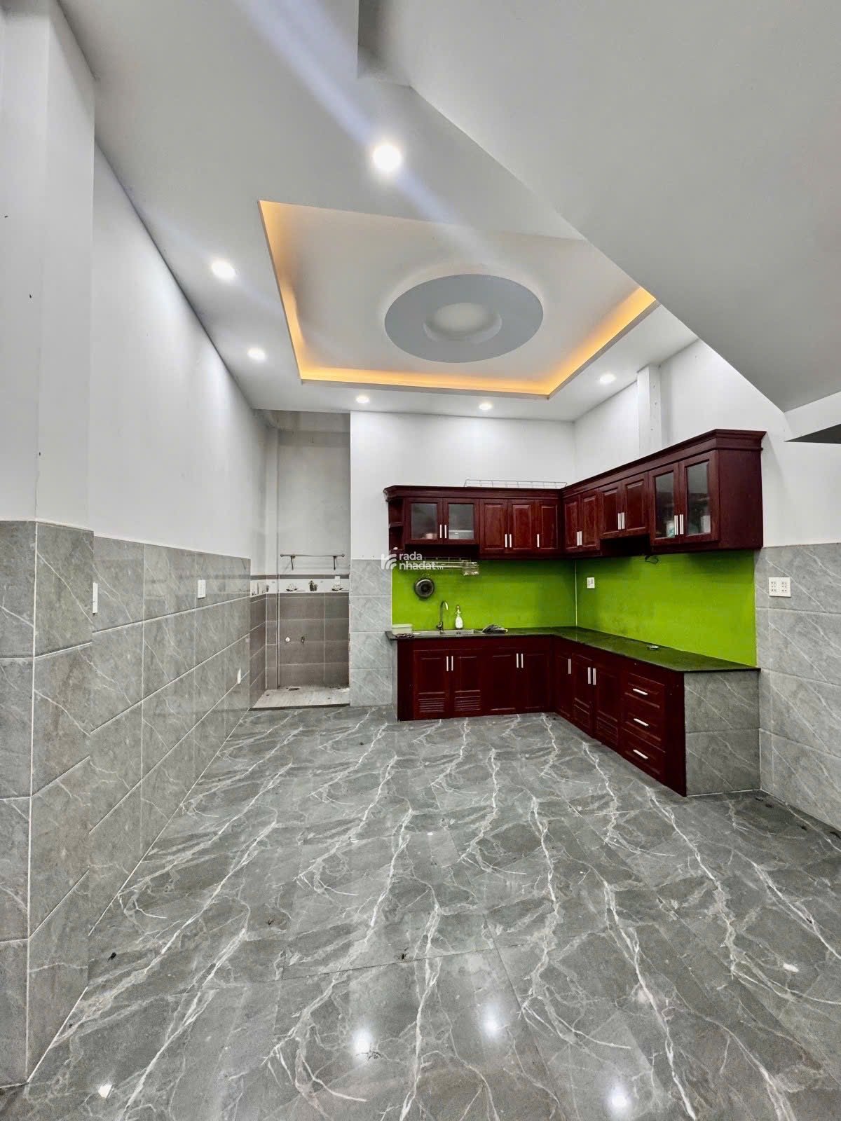 HẺM Ô TÔ NGUYỄN HỮU TIẾN - TÂN PHÚ  5 TẦNG Ở NGAY