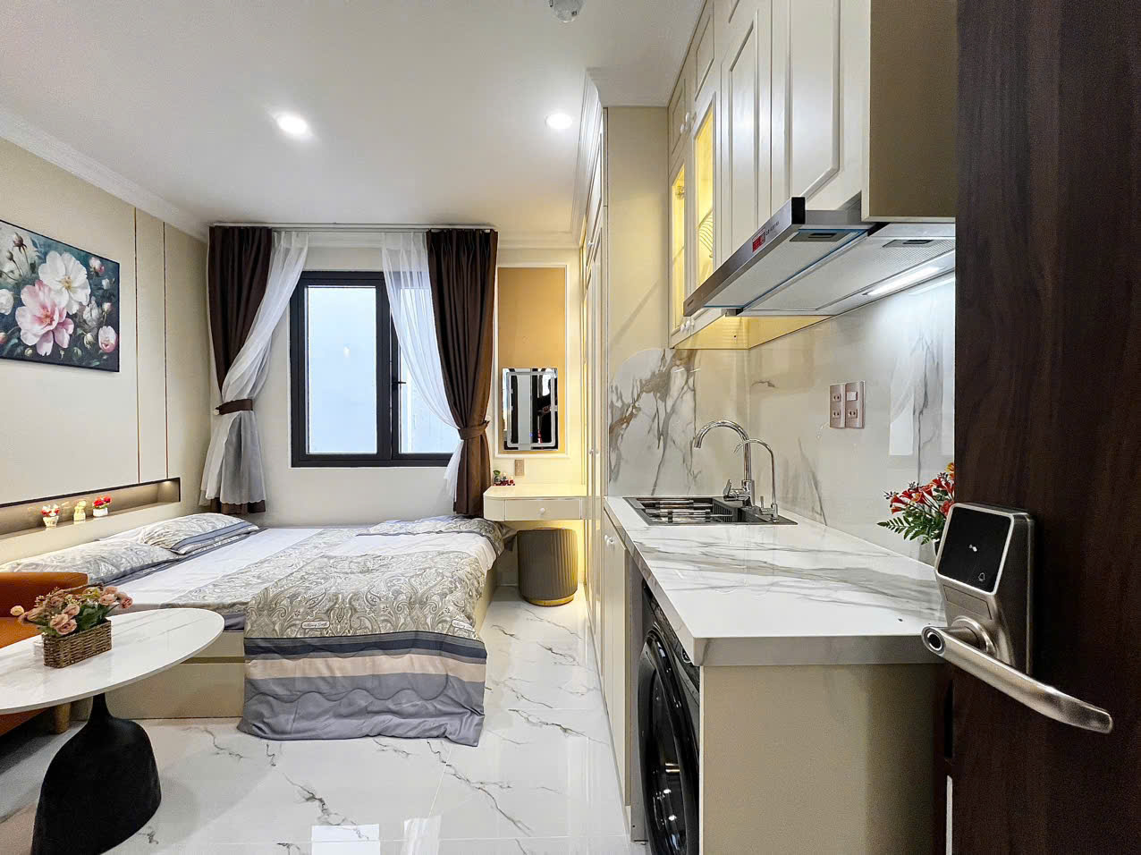 Chính chủ bán GẤP nhà HUỲNH VĂN BÁNH, Giá chỉ 3,9 tỷ TL, SHR, LH ngay