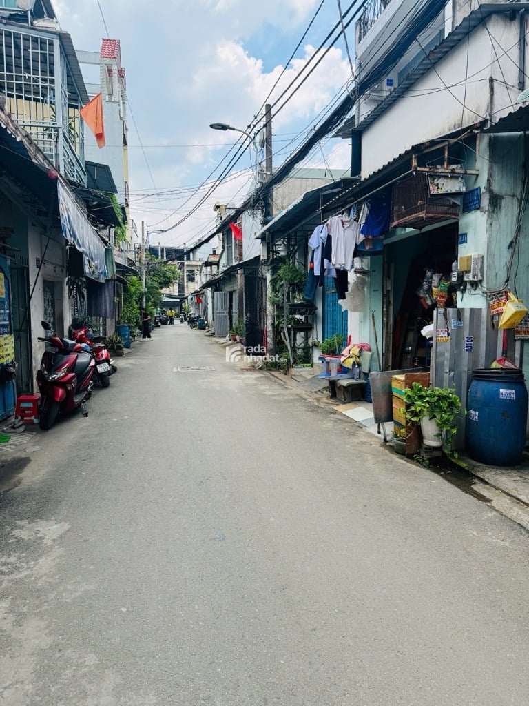  CĂN HỘ DỊCH VỤ 36 PHÒNG - 172M2 - 8x21,5 - 525M2 SÀN - HẺM 6M XE HƠI TRÁNH  