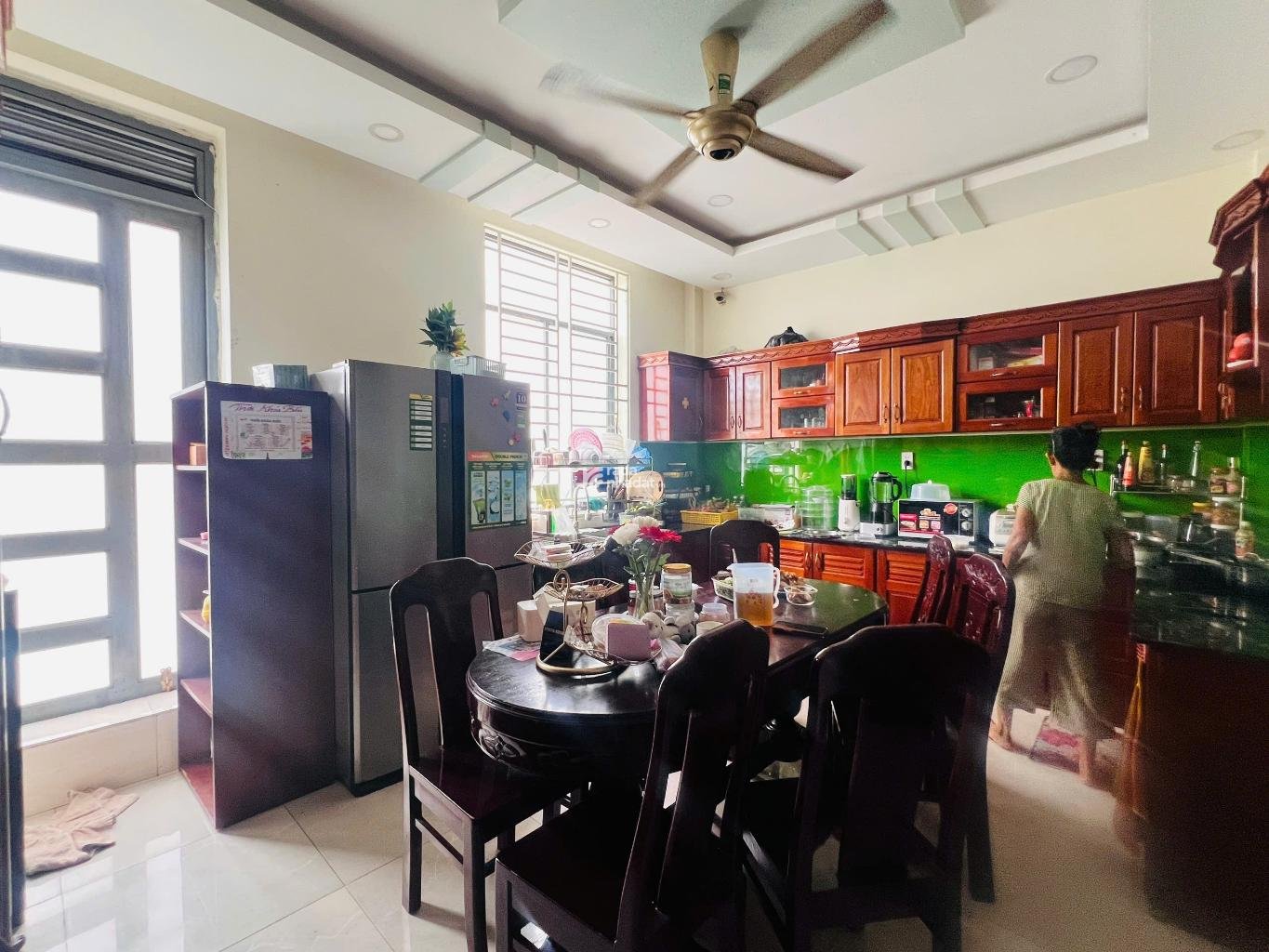 NHÀ ĐẸP Ở NGAY 5 TẦNG THANG MÁY HẺM TO GẦN ĐƯỜNG LINH ĐÔNG 5X20 CHỈ 11,4 TỶ.