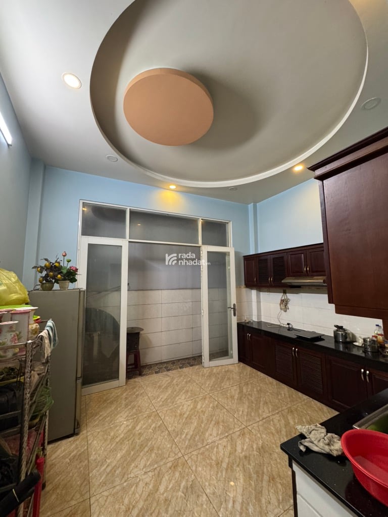 4 TẦNG - ĐƯỜNG 702 HỒNG BÀNG  -P.1-Q.11- DT: 4/4.5*15M- 8 TỶ 9