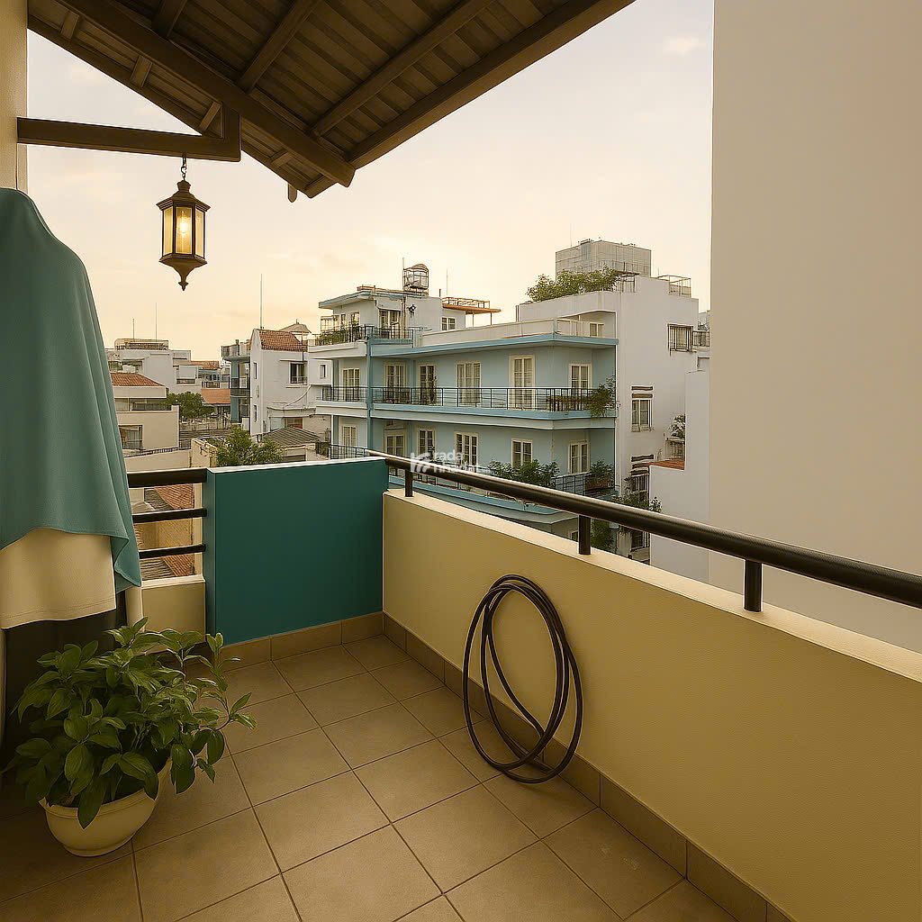 Bán nhà hẻm Ô tô ngủ nhà, 4 tầng, Tô Hiến Thành, DT 3 x 20 m, QUẬN 10, Giá 12.7 tỷ