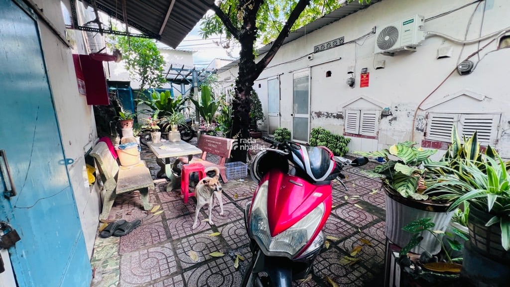 BÁN NHÀ MẶT TIỀN PHÚ ĐỊNH QUẬN 8 270M2 13 TỶ 9X27M THU 30 TRIỆU  