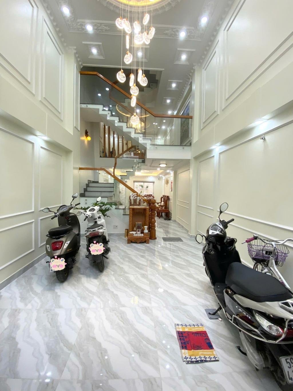 Bán nhà đường phạm đăng giảng bình hưng hoà