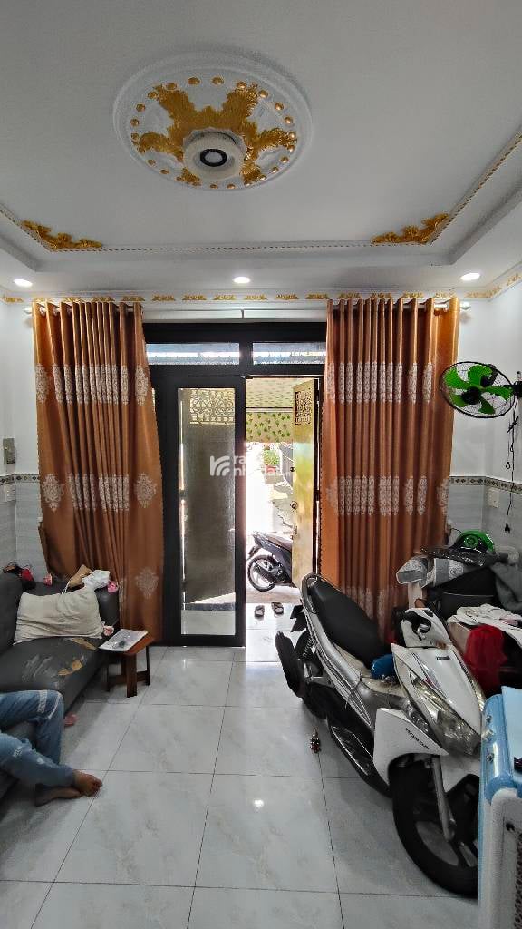 KHU LÊ VĂN QUỚI  NHÀ MẶT TIỀN ĐƯỜNG 1C BÌNH HƯNG HÒA A BÌNH TÂN DT: 4*10M- 4 TỶ 150