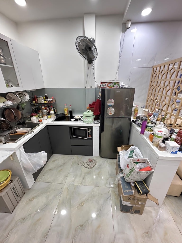 BÁN NHÀ LÊ ĐÌNH CẨN 40M2 4.X TỶ ĐÚC 2 TẦNG ĐƯỜNG XE HƠI 5M SÁT AEON TÊN LỬA