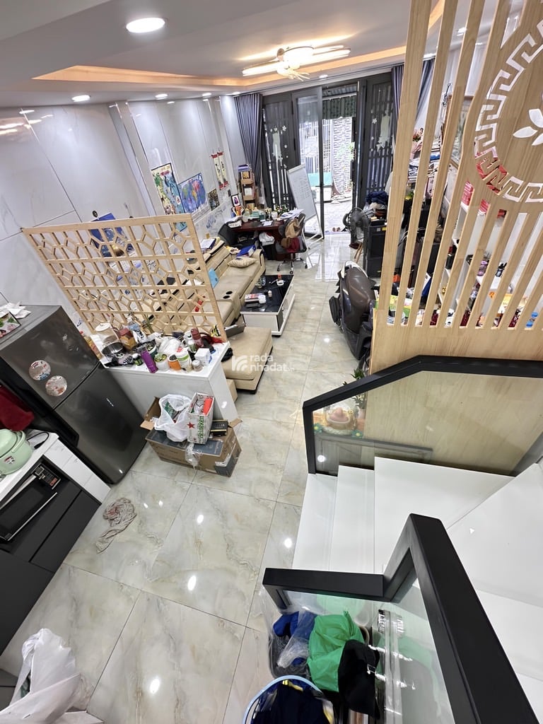 BÁN NHÀ LÊ ĐÌNH CẨN 40M2 4.X TỶ ĐÚC 2 TẦNG ĐƯỜNG XE HƠI 5M SÁT AEON TÊN LỬA